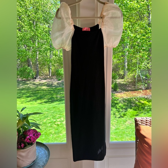 Lilly’s Kloset Womens Bodycon Stretch Black Dress Midi Beige Puff Sleeve Size S - Picture 3 of 6